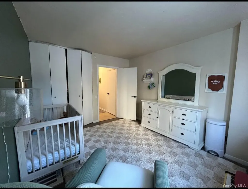 10 Cottage Place White Plains NY 10601