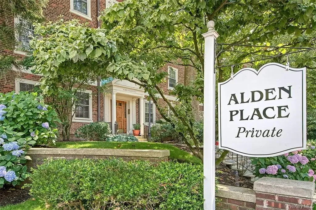 3 Alden Place Bronxville NY 10708