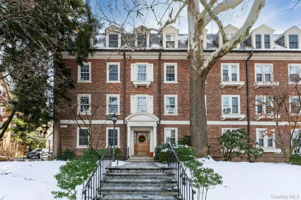 3 Alden Place Bronxville NY 10708