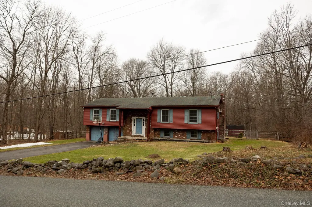 172 Farmingdale Road Blooming Grove NY 10914