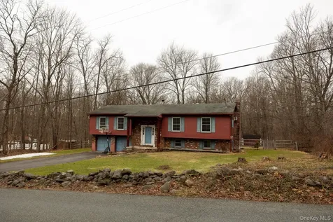 172 Farmingdale Road Blooming Grove NY 10914