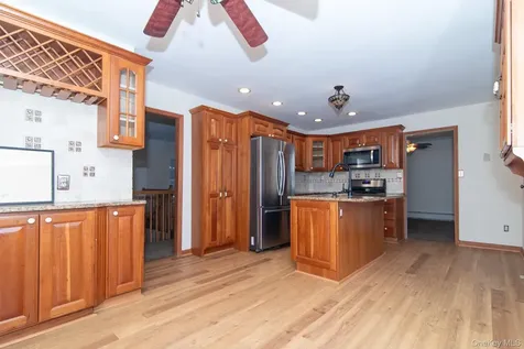 172 Farmingdale Road Blooming Grove NY 10914