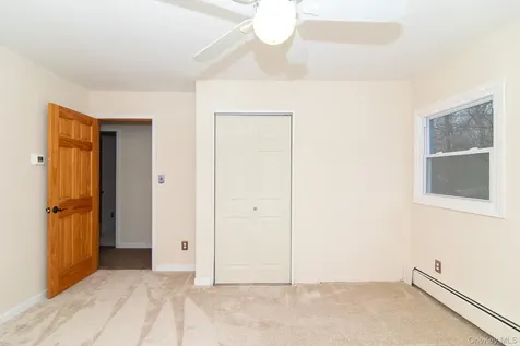 172 Farmingdale Road Blooming Grove NY 10914