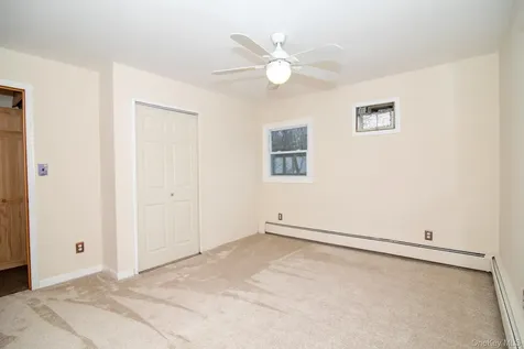 172 Farmingdale Road Blooming Grove NY 10914