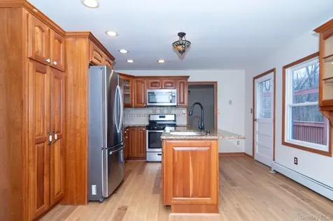 172 Farmingdale Road Blooming Grove NY 10914