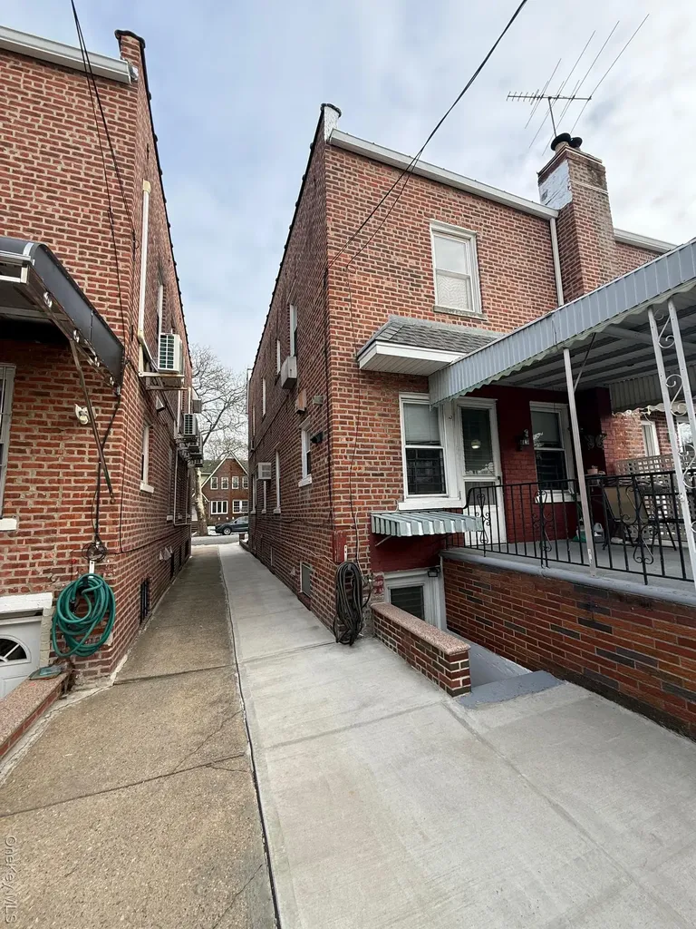 1936 E 38th Street Brooklyn NY 11234