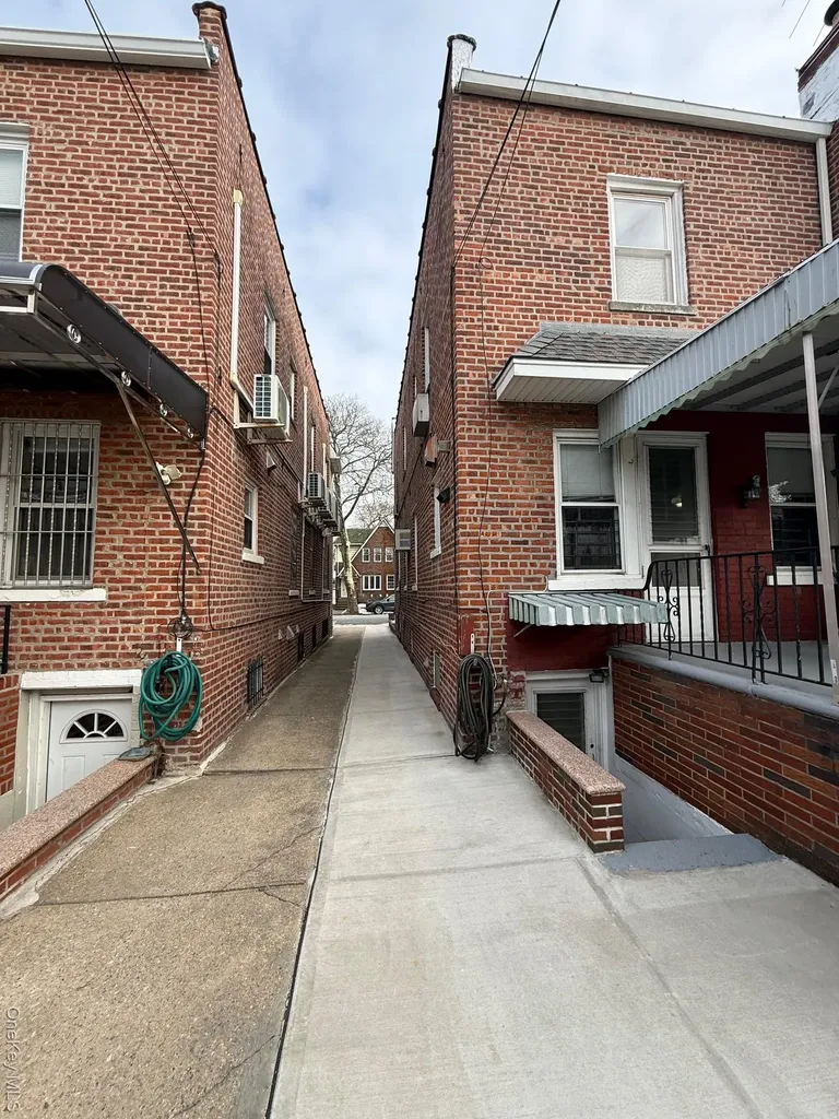 1936 E 38th Street Brooklyn NY 11234
