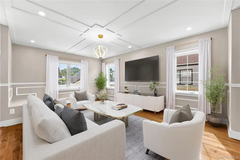 311 Lyon Street Valley Stream NY 11580
