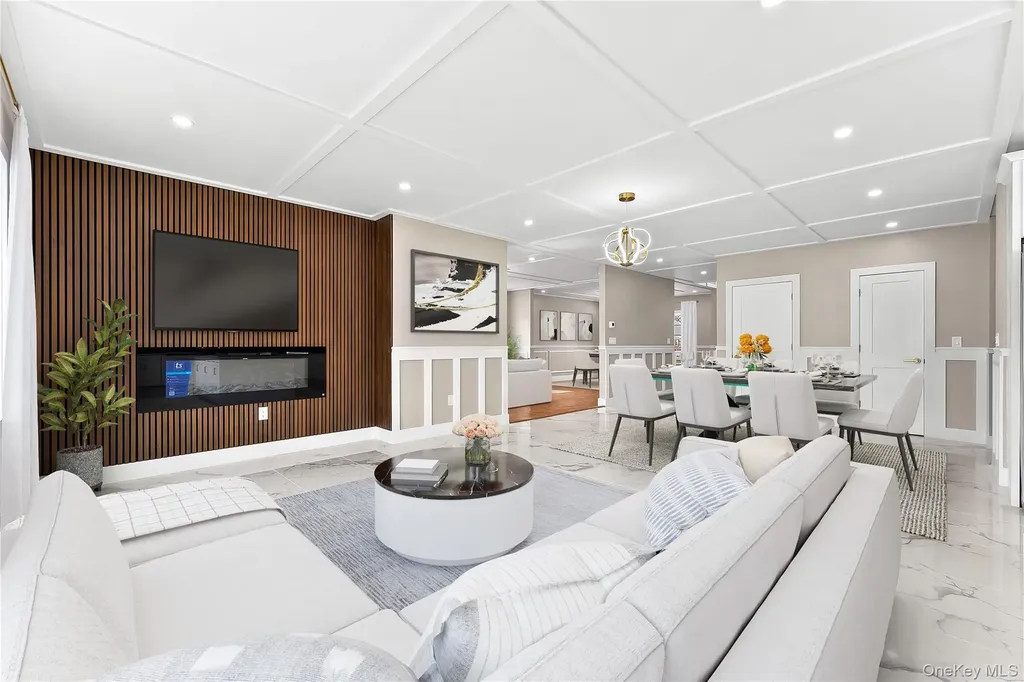 311 Lyon Street Valley Stream NY 11580