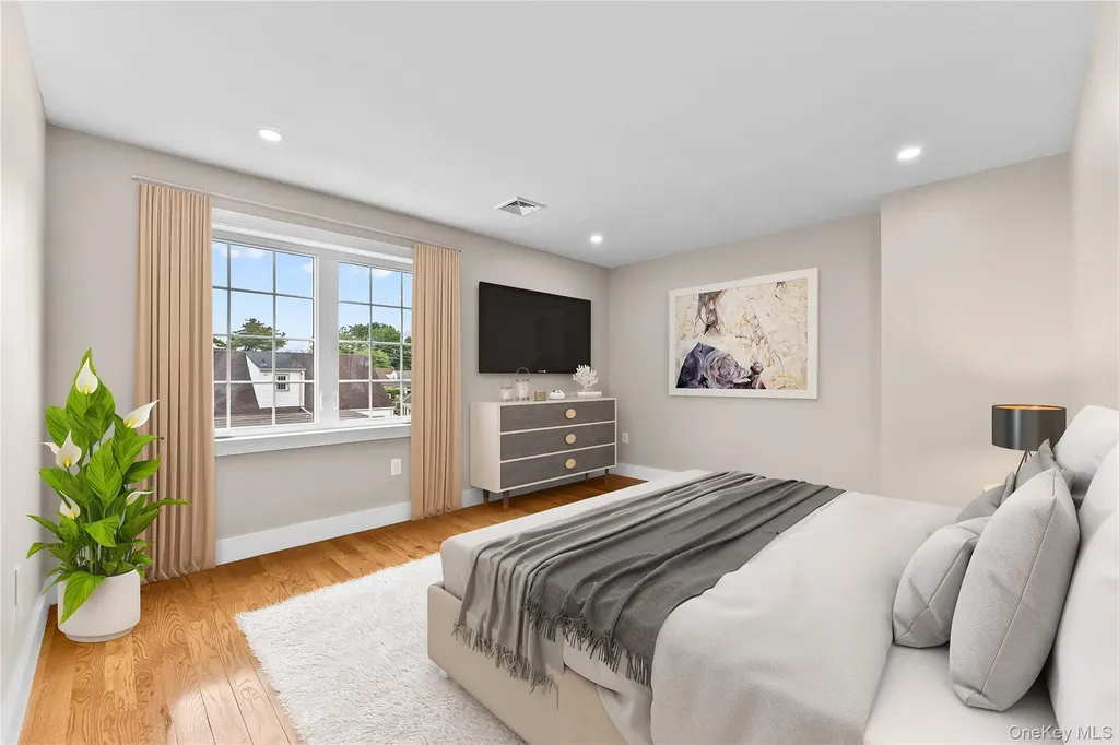 311 Lyon Street Valley Stream NY 11580