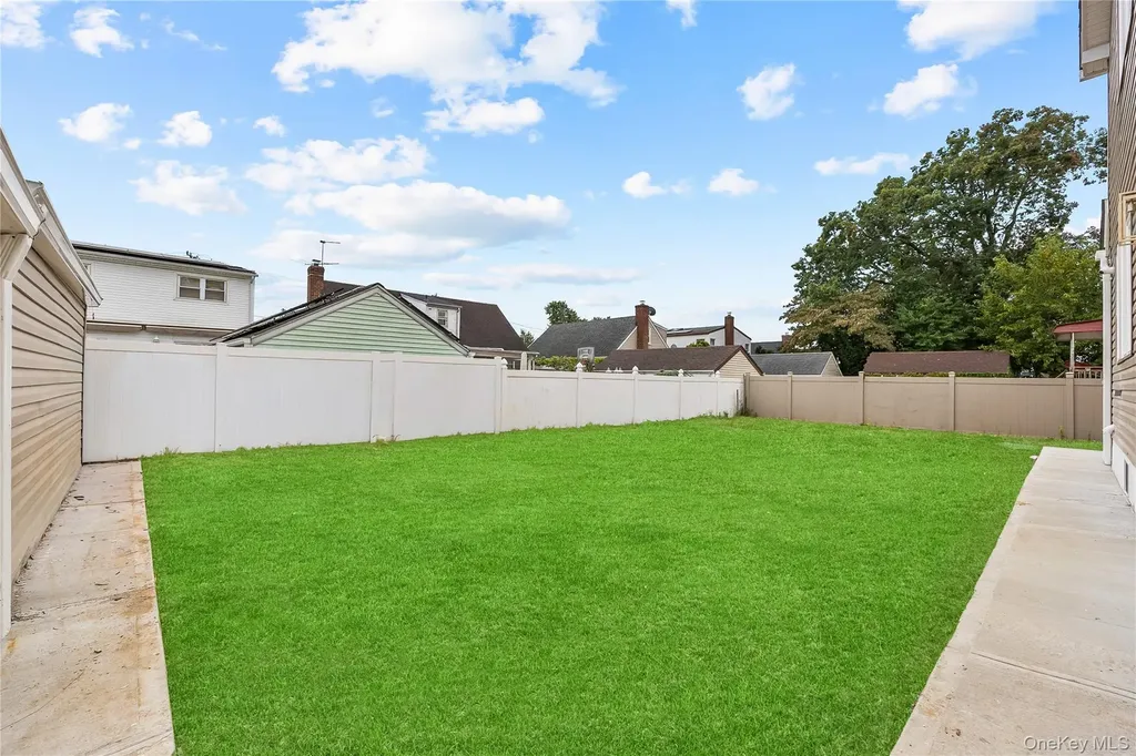 311 Lyon Street Valley Stream NY 11580