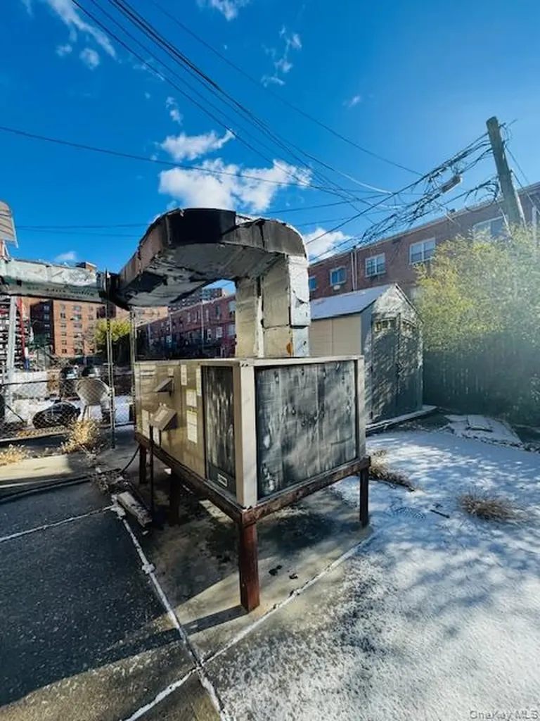 94-02 57th Avenue Elmhurst NY 11373
