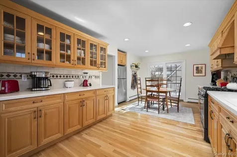 125 Travers Avenue Mamaroneck NY 10543