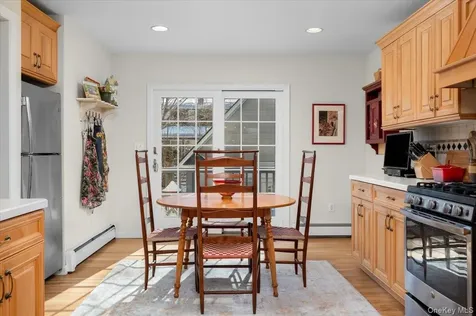 125 Travers Avenue Mamaroneck NY 10543