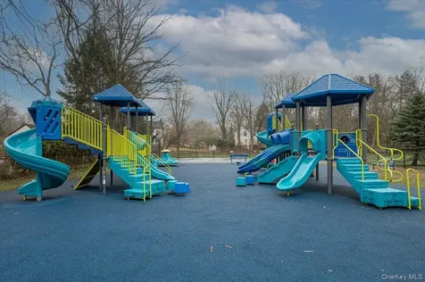 125 Travers Avenue Mamaroneck NY 10543