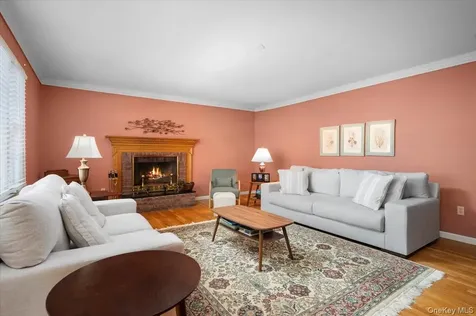 125 Travers Avenue Mamaroneck NY 10543