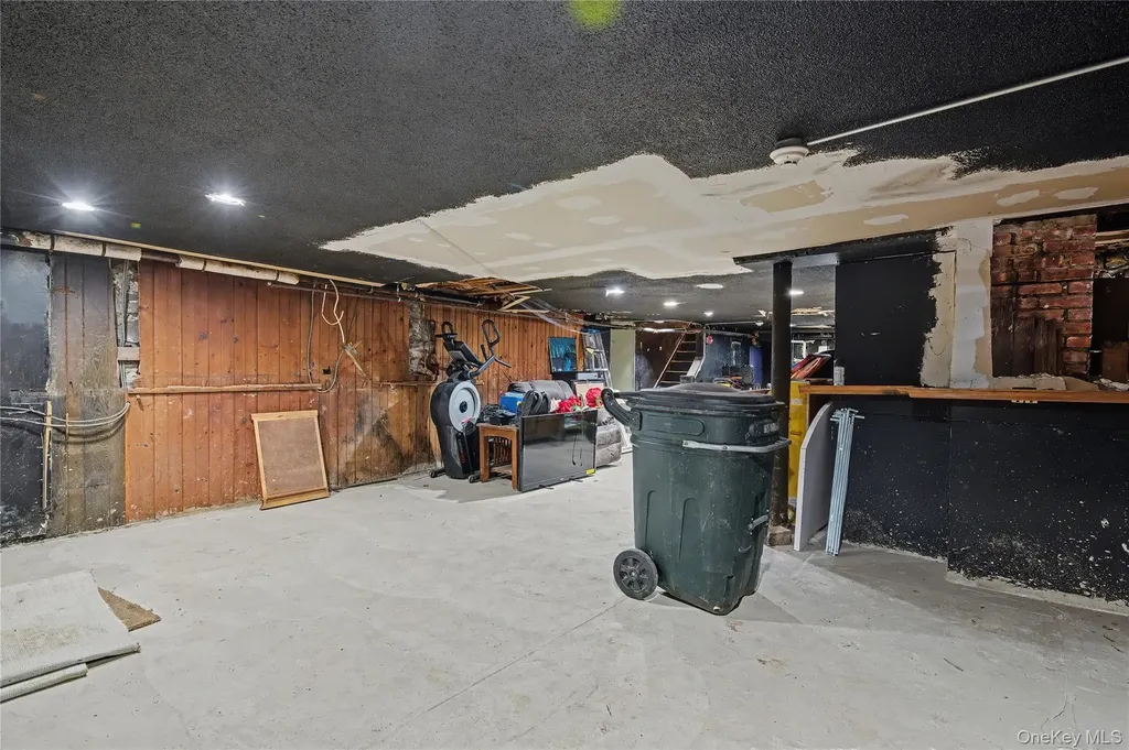 384-386 Broadway Monticello NY 12701