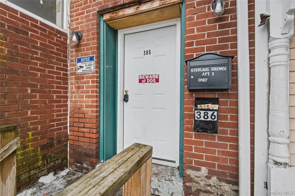 384-386 Broadway Monticello NY 12701