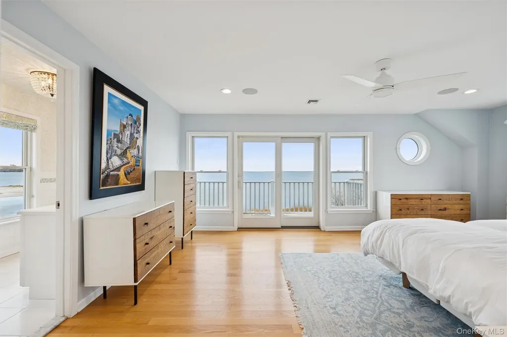112 Pine Avenue Flanders NY 11901