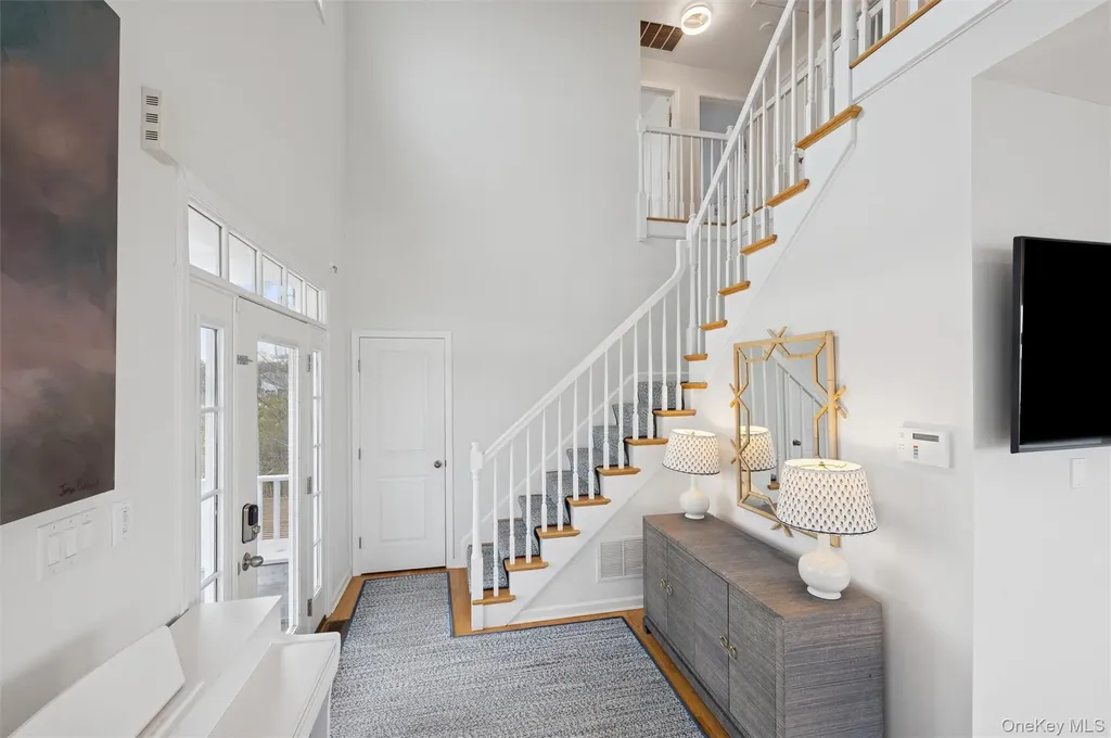 112 Pine Avenue Flanders NY 11901