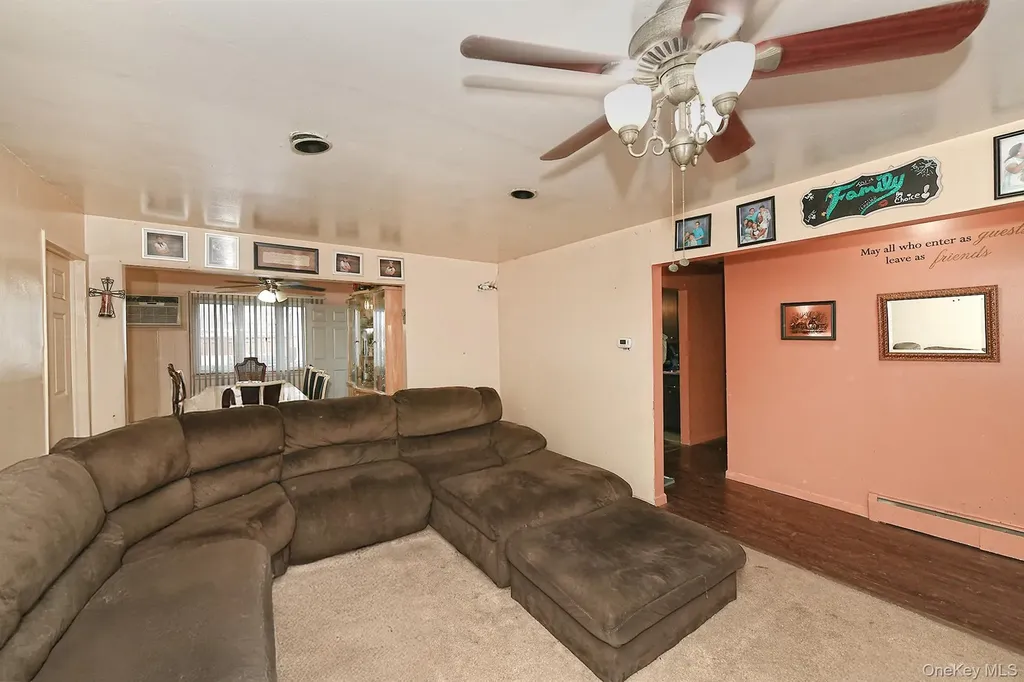 175 Woods Road North Babylon NY 11703