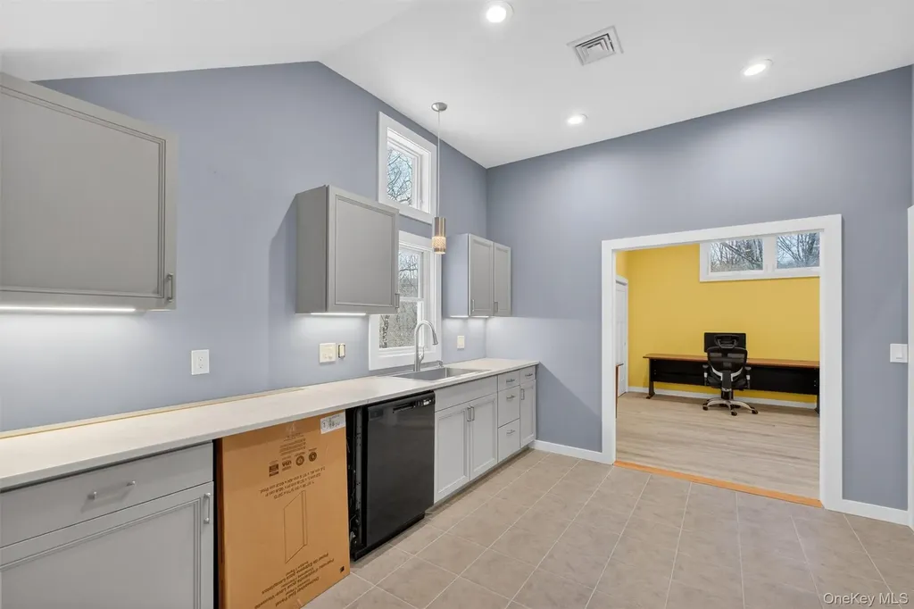 2129 Route 301 Carmel NY 10512