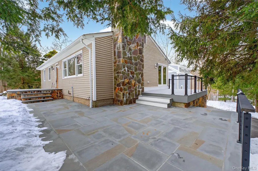 2129 Route 301 Carmel NY 10512