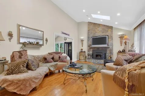 2129 Route 301 Carmel NY 10512