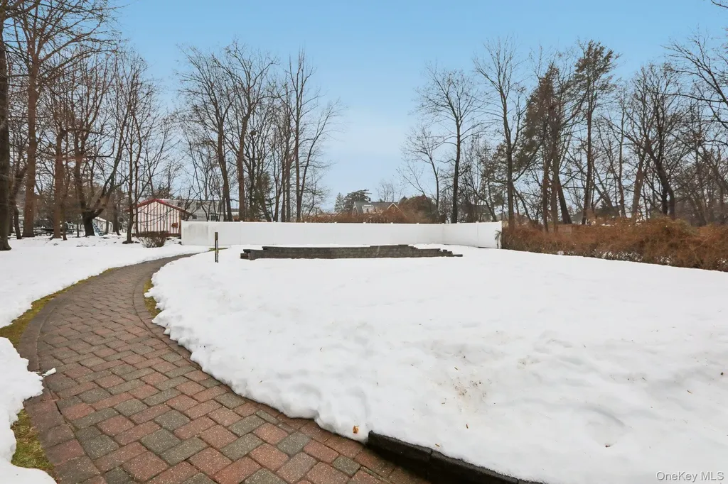60 Stephens Road Tappan NY 10983