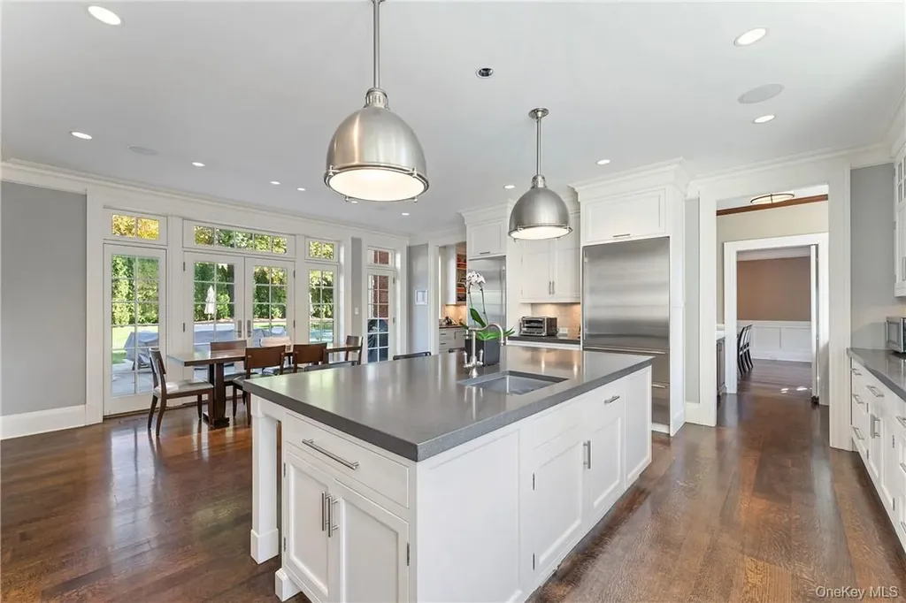 100 Morris Lane Scarsdale NY 10583