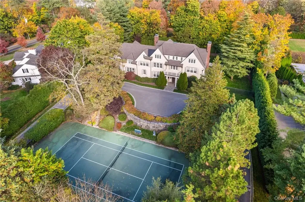 100 Morris Lane Scarsdale NY 10583