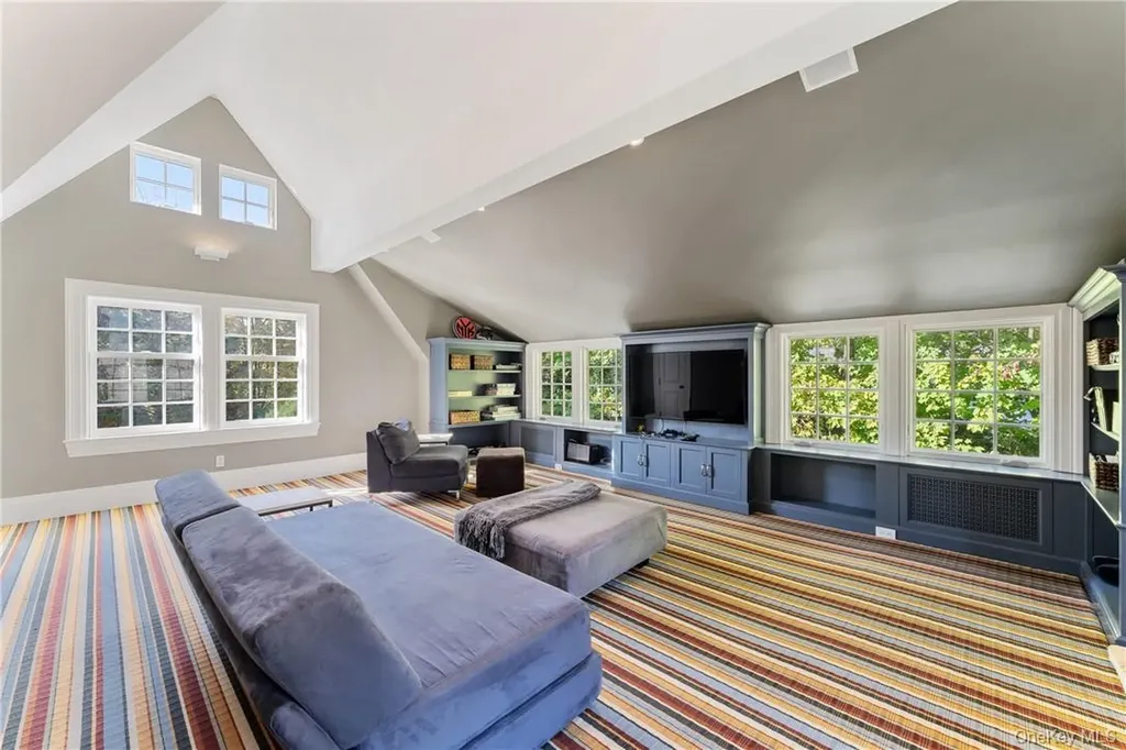 100 Morris Lane Scarsdale NY 10583