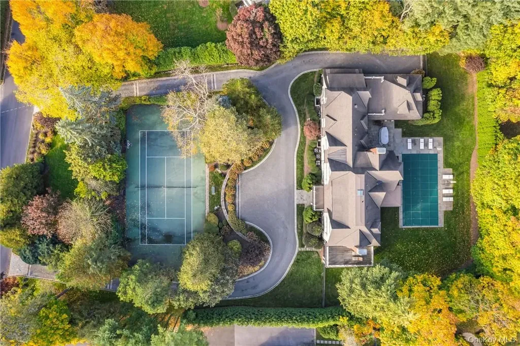100 Morris Lane Scarsdale NY 10583