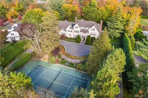 100 Morris Lane Scarsdale NY 10583
