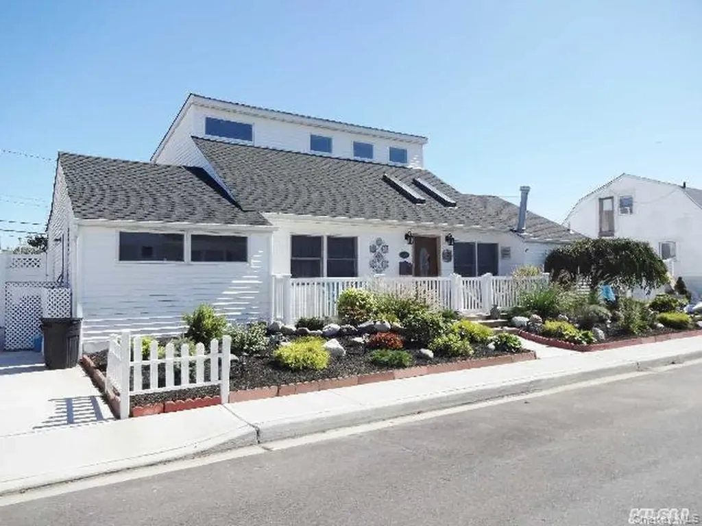 36 Boyd Street Long Beach NY 11561