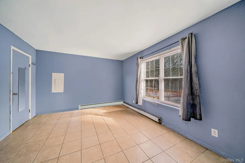 78 Eleanor Avenue Mastic NY 11950