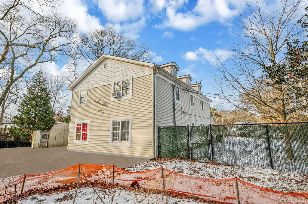78 Eleanor Avenue Mastic NY 11950