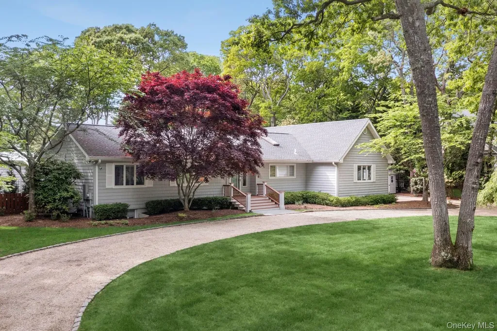 47 Bridle Path Remsenburg NY 11960