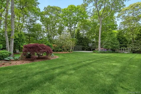 47 Bridle Path Remsenburg NY 11960