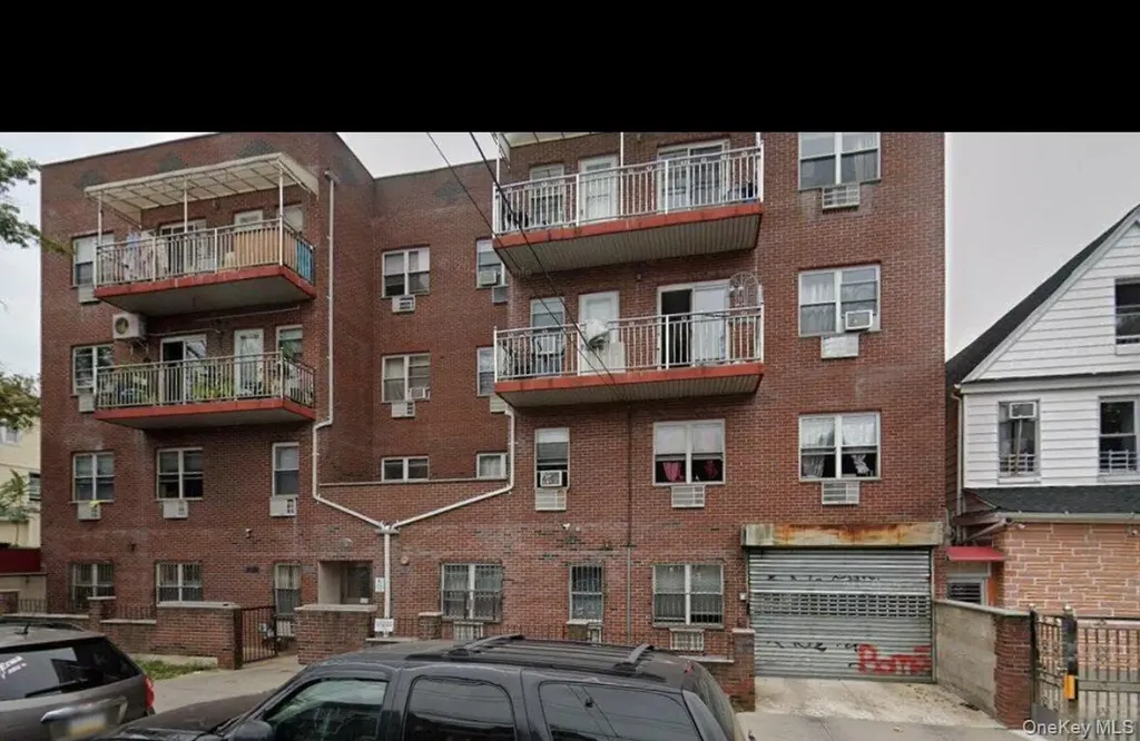 10815 37th Drive Corona NY 11368