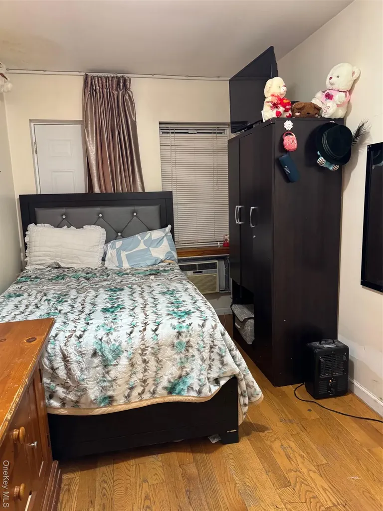 10815 37th Drive Corona NY 11368