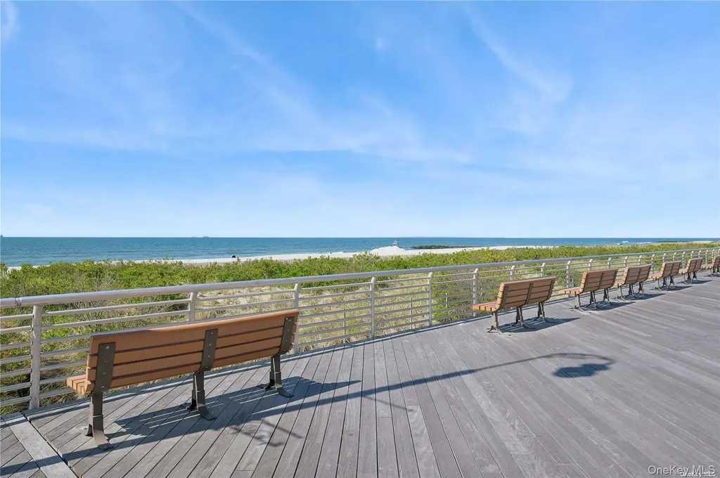 425 Shore Road Long Beach NY 11561