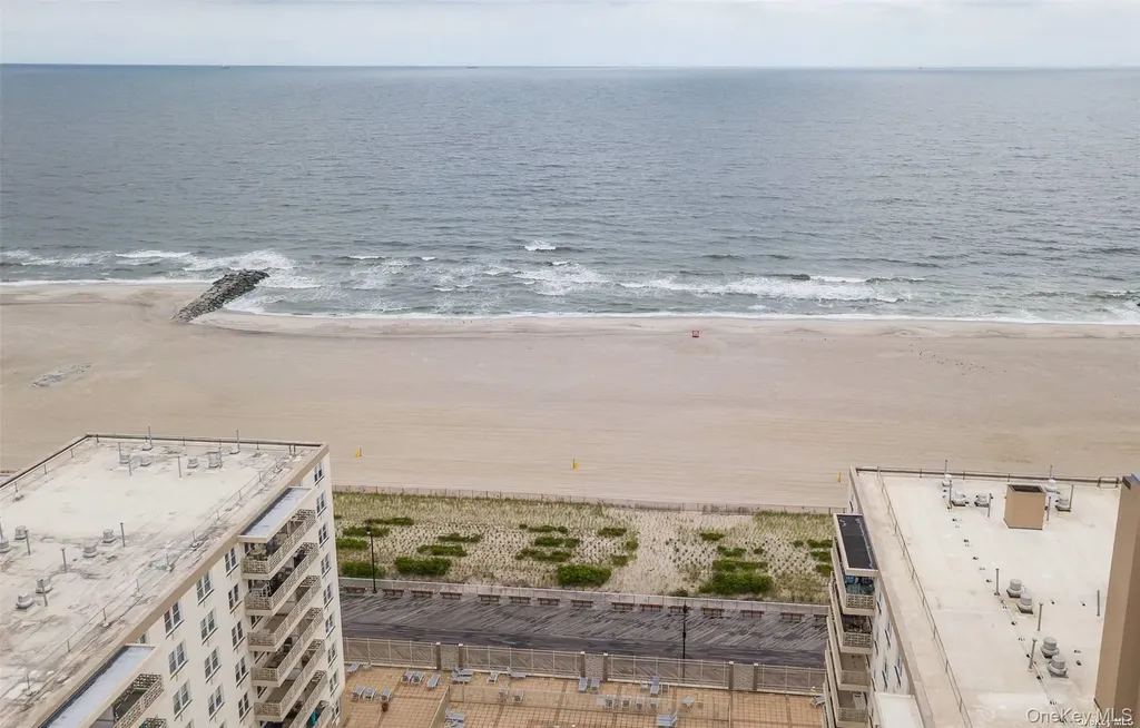 425 Shore Road Long Beach NY 11561