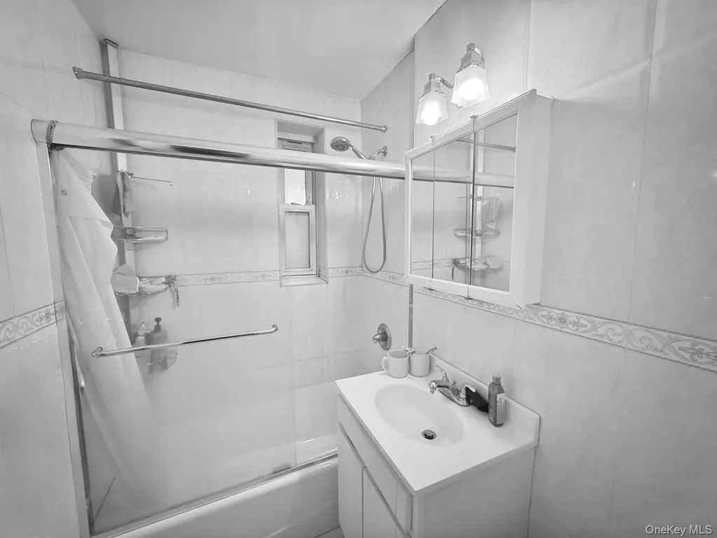 43-35 Union Street Flushing NY 11355