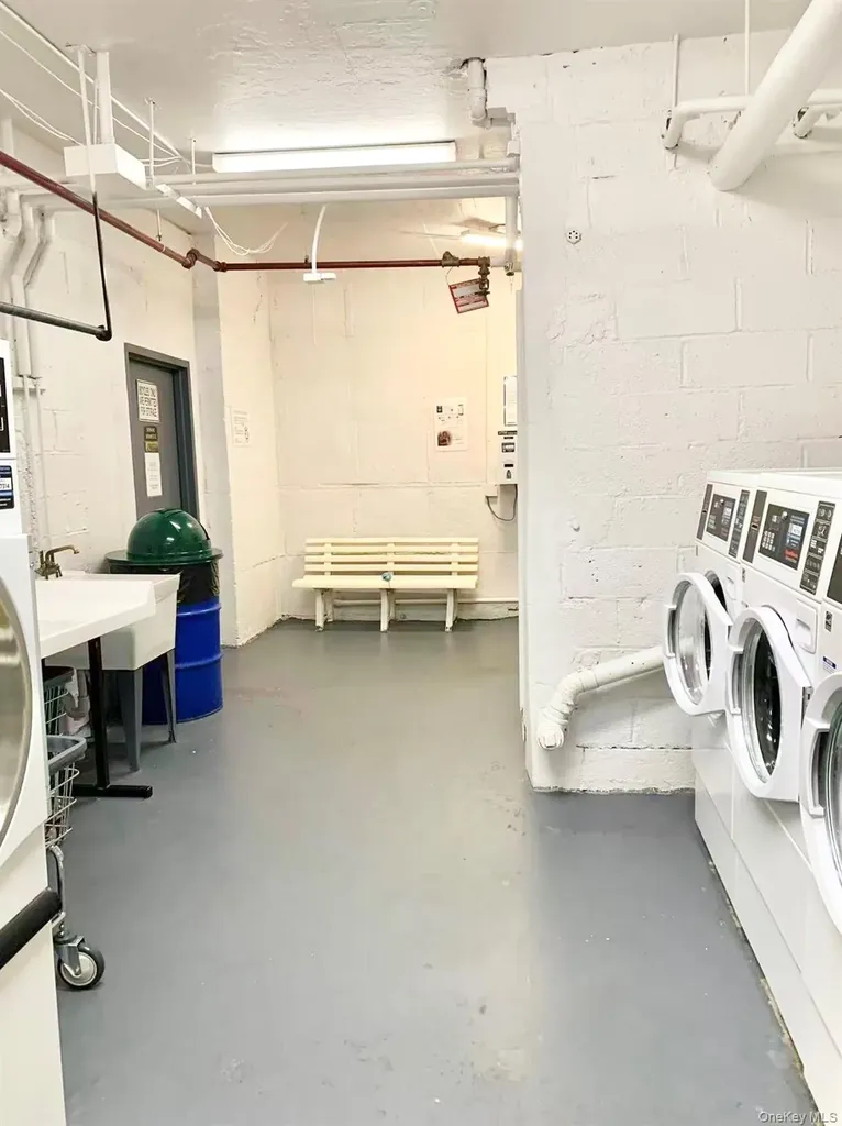 43-35 Union Street Flushing NY 11355