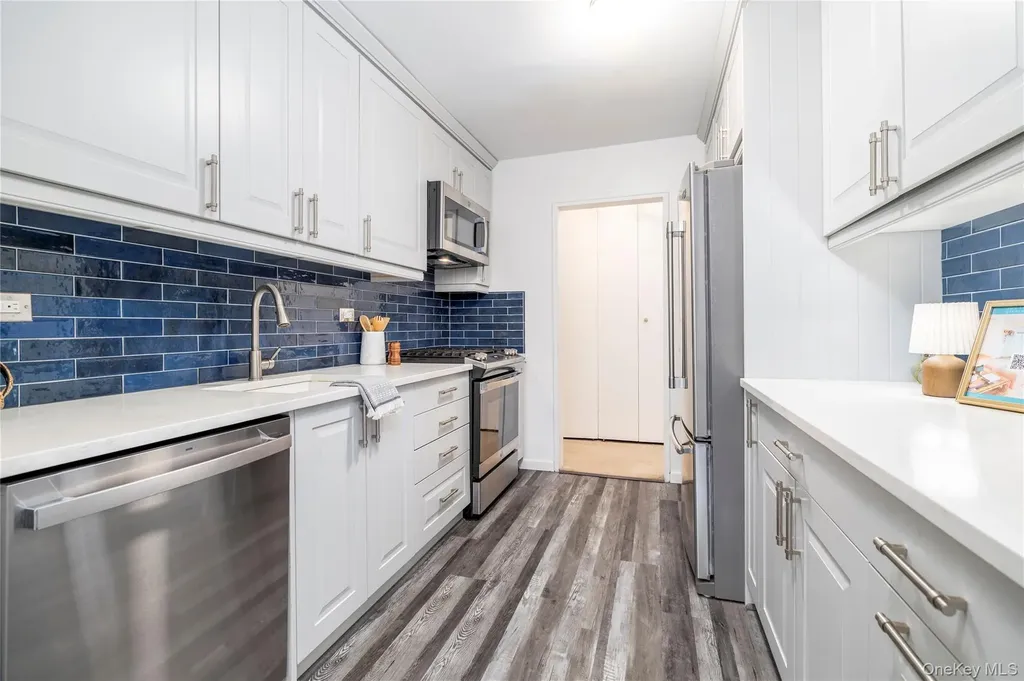 522 Shore Road Long Beach NY 11561