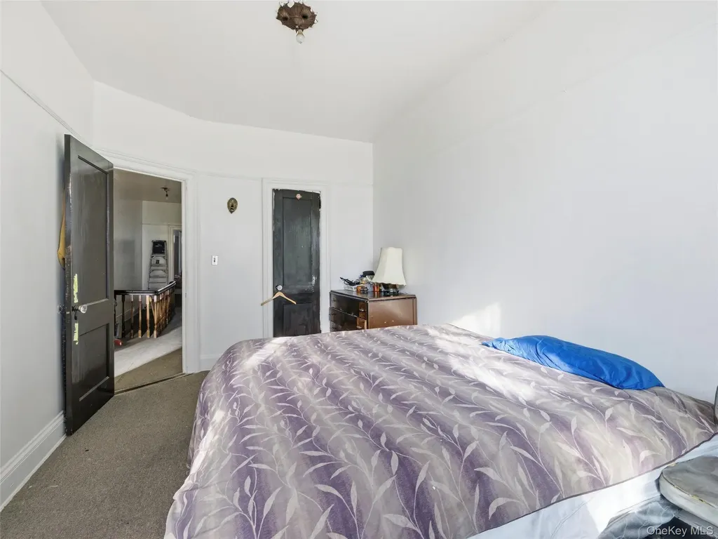 372 Parkside Avenue Brooklyn NY 11226