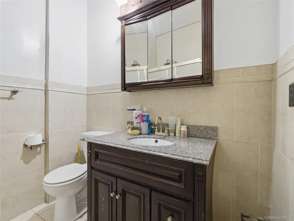 372 Parkside Avenue Brooklyn NY 11226