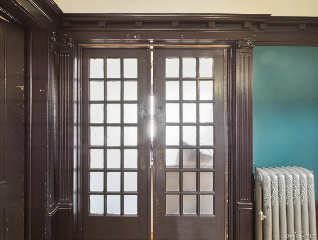 372 Parkside Avenue Brooklyn NY 11226