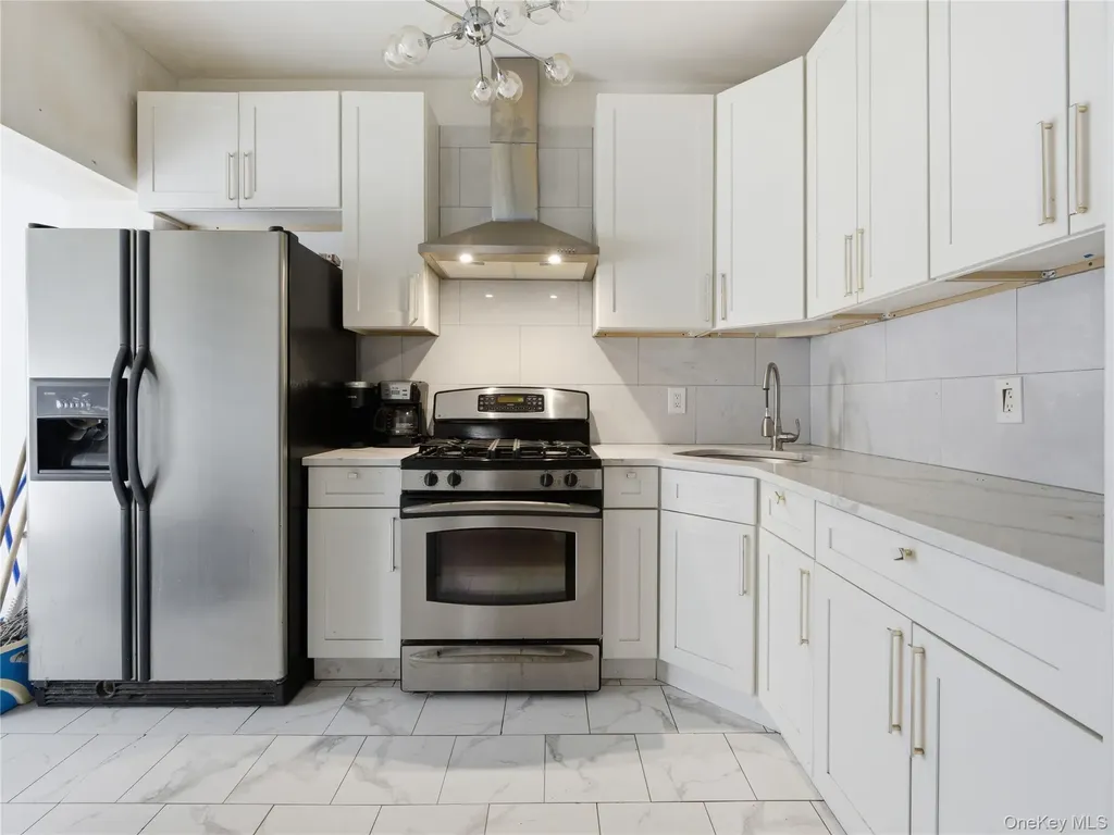 372 Parkside Avenue Brooklyn NY 11226
